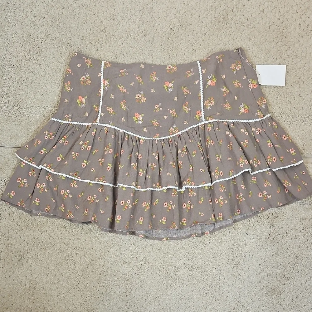 Forever 21 Floral Print Mini Skirt Size XL - Picture 2 of 6